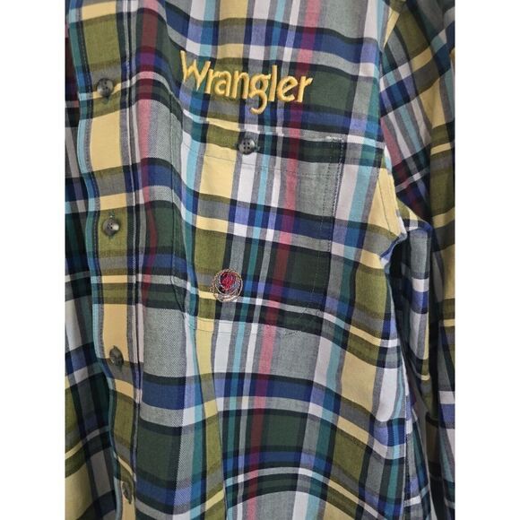 VTG Wrangler Twenty X Plaid Long Sleeve Button Down Shirt Men's Size M/L SPRING - Picture 2 of 11